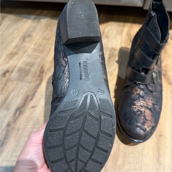 Remonte Black and Gold Patterned Ankle Boots - Picture 5 of 7